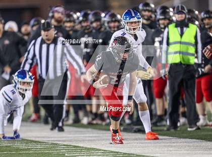 Thumbnail 3 in Jackson vs. Carthage (MSHSAA Class 5 Championship) photogallery.