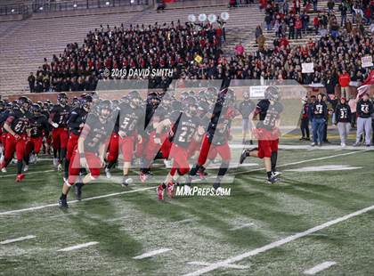 Thumbnail 1 in Jackson vs. Carthage (MSHSAA Class 5 Championship) photogallery.