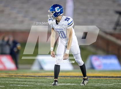 Thumbnail 3 in Jackson vs. Carthage (MSHSAA Class 5 Championship) photogallery.