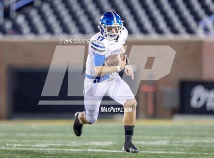 Thumbnail 3 in Jackson vs. Carthage (MSHSAA Class 5 Championship) photogallery.