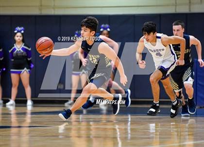 Thumbnail 2 in O'Connor vs. Warren photogallery.