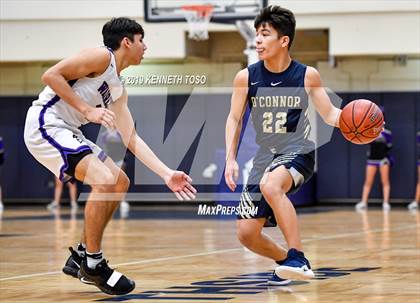 Thumbnail 2 in O'Connor vs. Warren photogallery.