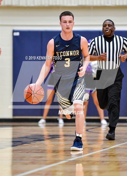 Thumbnail 3 in O'Connor vs. Warren photogallery.