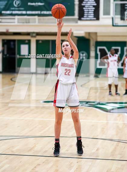 Thumbnail 3 in American vs. Monte Vista (Contra Costa Challenge) photogallery.