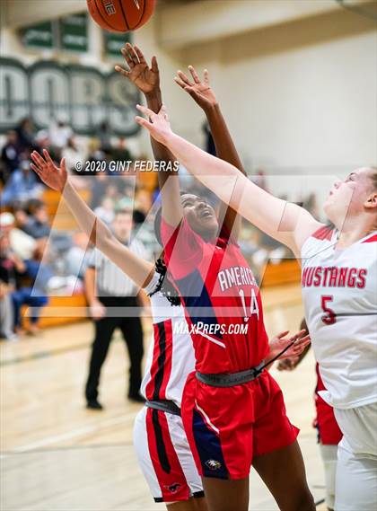 Thumbnail 3 in American vs. Monte Vista (Contra Costa Challenge) photogallery.