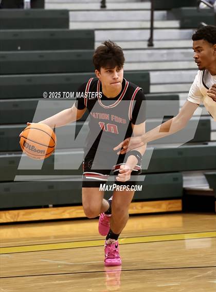 Thumbnail 3 in Butler vs Nation Ford (at Independence) photogallery.