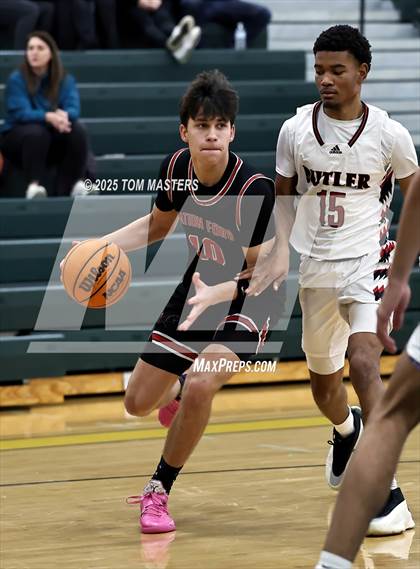 Thumbnail 2 in Butler vs Nation Ford (at Independence) photogallery.