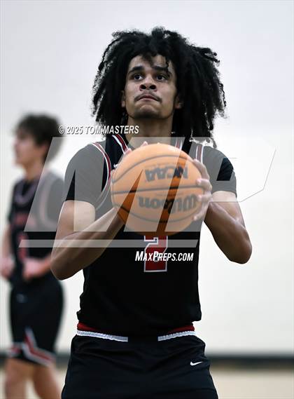 Thumbnail 2 in Butler vs Nation Ford (at Independence) photogallery.