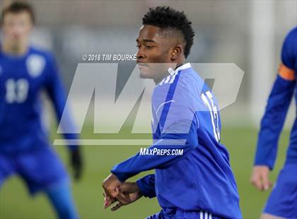 Thumbnail 1 in Arapahoe vs. Grandview (CHSAA 5A Final) photogallery.