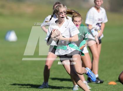 Thumbnail 2 in George Washington vs. Dakota Ridge (CHSAA 4A Second Round) photogallery.
