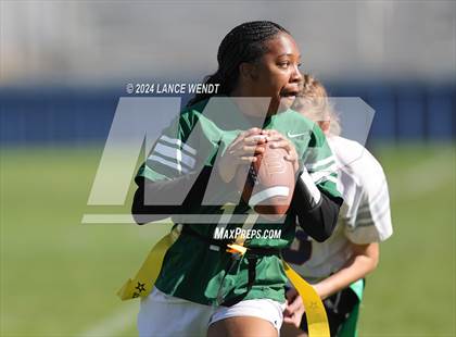 Thumbnail 2 in George Washington vs. Dakota Ridge (CHSAA 4A Second Round) photogallery.