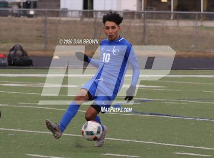 Thumbnail 1 in Pearce vs. Lakeview Centennial (Forney Invitational) photogallery.