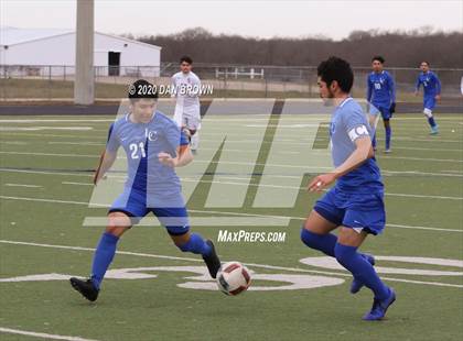 Thumbnail 3 in Pearce vs. Lakeview Centennial (Forney Invitational) photogallery.