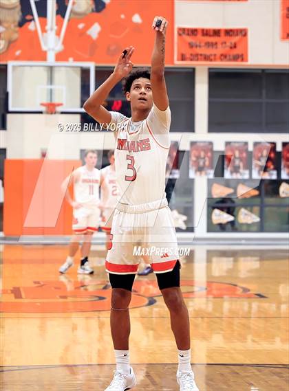 Thumbnail 2 in Grand Saline vs Mineola photogallery.
