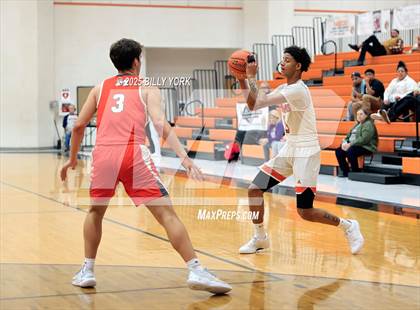 Thumbnail 2 in Grand Saline vs Mineola photogallery.
