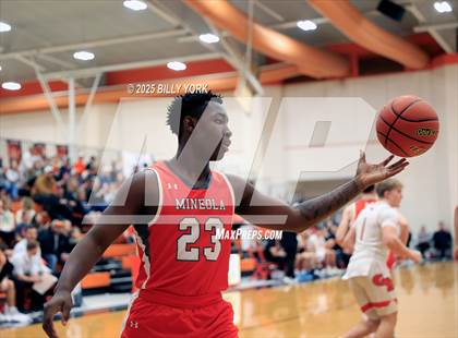Thumbnail 2 in Grand Saline vs Mineola photogallery.