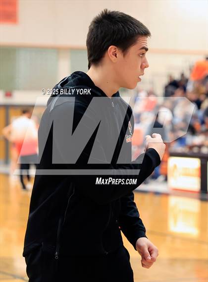 Thumbnail 3 in Grand Saline vs Mineola photogallery.