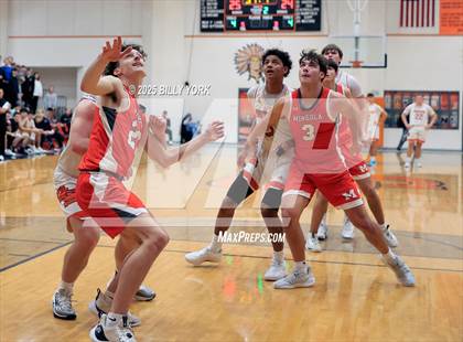 Thumbnail 3 in Grand Saline vs Mineola photogallery.
