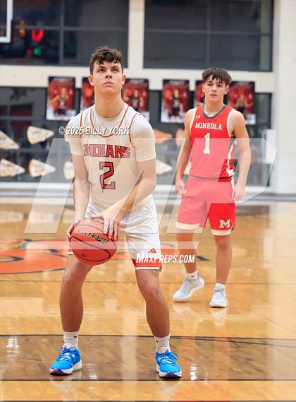 Thumbnail 2 in Grand Saline vs Mineola photogallery.
