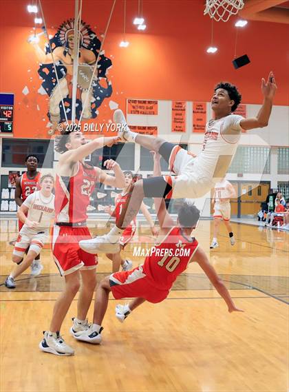 Thumbnail 2 in Grand Saline vs Mineola photogallery.