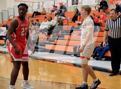 Thumbnail 2 in Grand Saline vs Mineola photogallery.