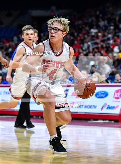 Thumbnail 1 in Gruver vs. Shelbyville (UIL 2A Final) photogallery.