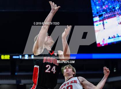 Thumbnail 1 in Gruver vs. Shelbyville (UIL 2A Final) photogallery.