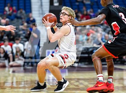 Thumbnail 1 in Gruver vs. Shelbyville (UIL 2A Final) photogallery.