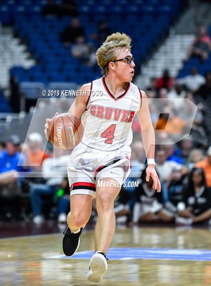 Thumbnail 2 in Gruver vs. Shelbyville (UIL 2A Final) photogallery.