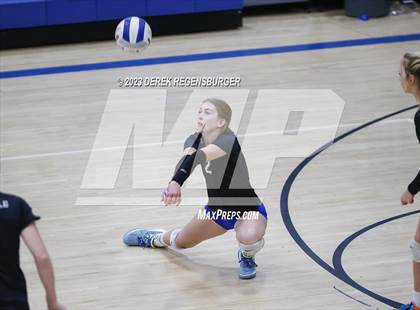 Thumbnail 1 in Erie @ Broomfield photogallery.