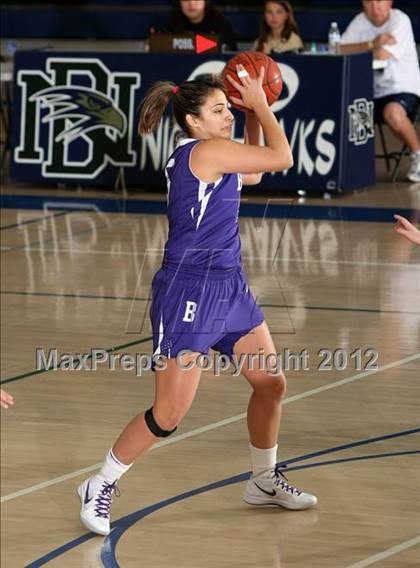 Thumbnail 1 in Bell vs. Tesoro (So Cal Holiday  Prep Classic) photogallery.