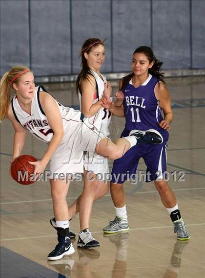 Thumbnail 2 in Bell vs. Tesoro (So Cal Holiday  Prep Classic) photogallery.