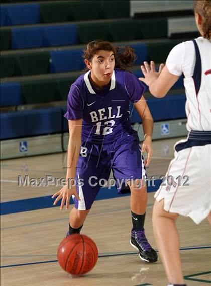 Thumbnail 3 in Bell vs. Tesoro (So Cal Holiday  Prep Classic) photogallery.