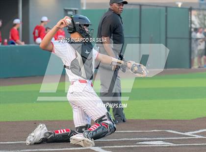 Thumbnail 1 in Bridge City vs. Salado (UIL Baseball 4A D2 Regional Final) photogallery.