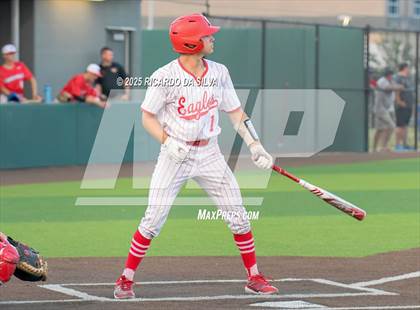 Thumbnail 1 in Bridge City vs. Salado (UIL Baseball 4A D2 Regional Final) photogallery.