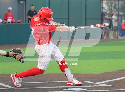 Thumbnail 2 in Bridge City vs. Salado (UIL Baseball 4A D2 Regional Final) photogallery.
