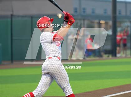 Thumbnail 3 in Bridge City vs. Salado (UIL Baseball 4A D2 Regional Final) photogallery.