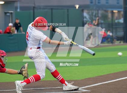 Thumbnail 3 in Bridge City vs. Salado (UIL Baseball 4A D2 Regional Final) photogallery.