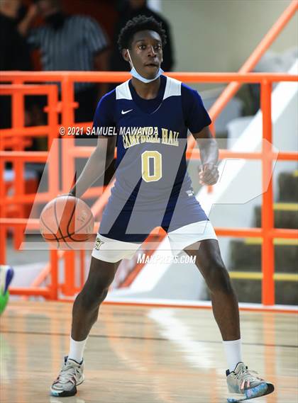Thumbnail 3 in Campbell Hall vs  Crenshaw (The Beverly Hills Basketball Tournament) photogallery.