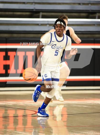 Thumbnail 2 in Campbell Hall vs  Crenshaw (The Beverly Hills Basketball Tournament) photogallery.