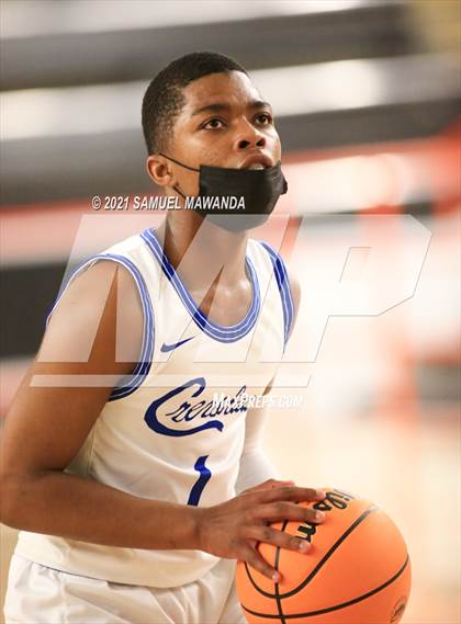Thumbnail 2 in Campbell Hall vs  Crenshaw (The Beverly Hills Basketball Tournament) photogallery.