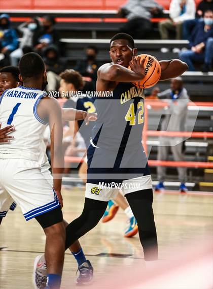Thumbnail 3 in Campbell Hall vs  Crenshaw (The Beverly Hills Basketball Tournament) photogallery.