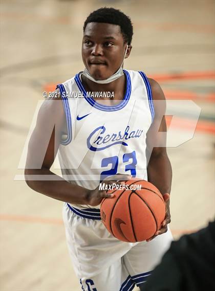 Thumbnail 3 in Campbell Hall vs  Crenshaw (The Beverly Hills Basketball Tournament) photogallery.
