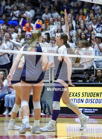 Thumbnail 3 in Cedar Park @ Wakeland (UIL 5A Volleyball Division II Final) photogallery.