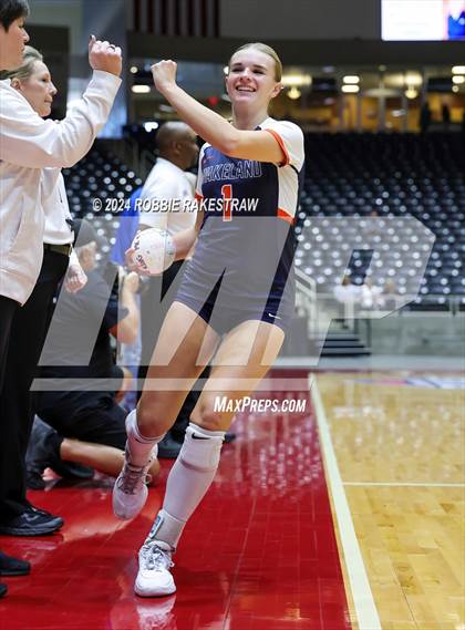 Thumbnail 2 in Cedar Park @ Wakeland (UIL 5A Volleyball Division II Final) photogallery.