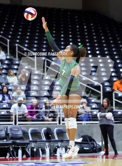 Thumbnail 3 in Cedar Park @ Wakeland (UIL 5A Volleyball Division II Final) photogallery.