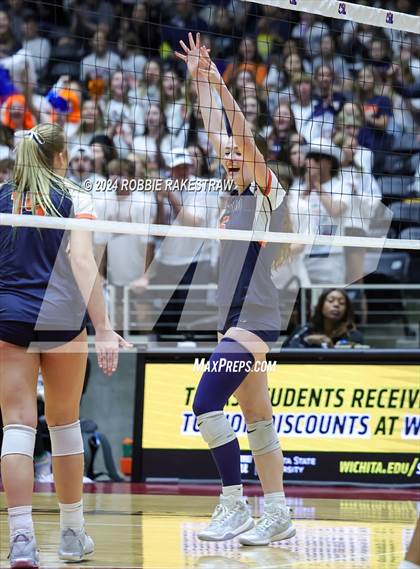 Thumbnail 2 in Cedar Park @ Wakeland (UIL 5A Volleyball Division II Final) photogallery.