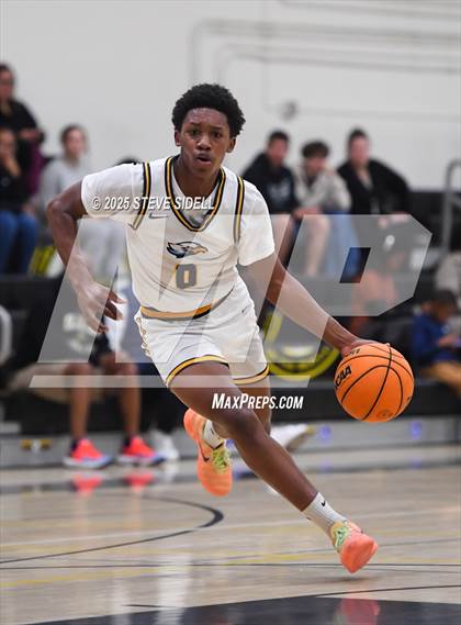 Thumbnail 3 in San Diego vs. Rancho Christian photogallery.