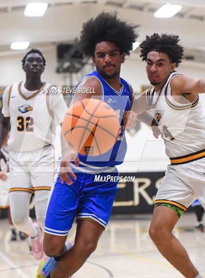 Thumbnail 3 in San Diego vs. Rancho Christian photogallery.