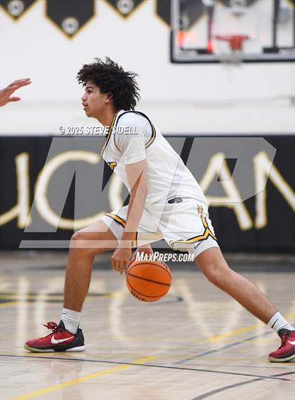 Thumbnail 3 in San Diego vs. Rancho Christian photogallery.